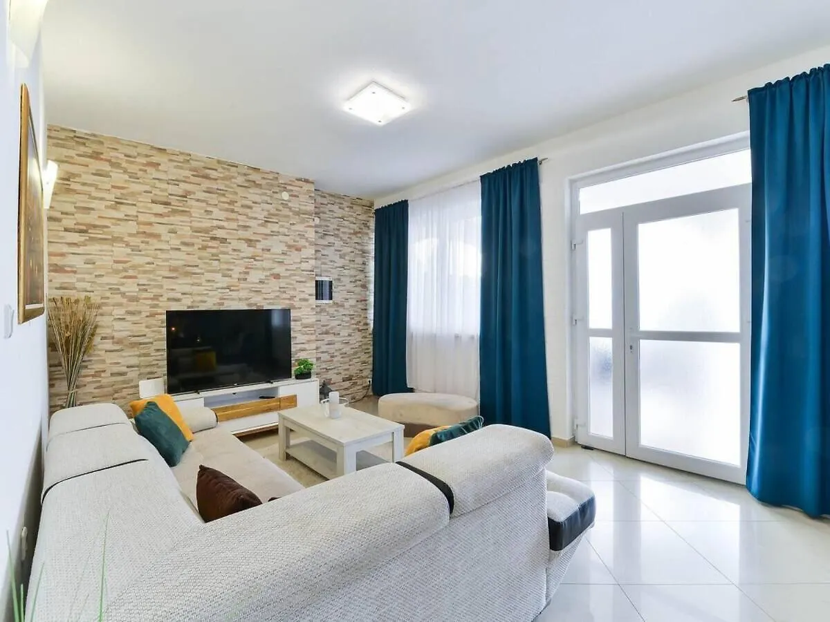 House Chill Villa Galovac  Holiday home Galovac (Zadar)